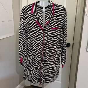 Ellen Tracy Zebra Print Pajama Top with Pink Accents